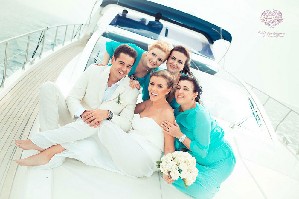 Наем яхты для свадебной прогулки в Дубае